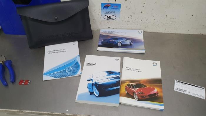 Używane Instrukcja Mazda 6 (GG12/82) 2.0i 16V Cena € 20,00 Procedura marży oferowane przez De Witte Boerderij AutoMotive