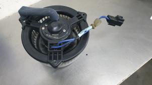 Used Heating and ventilation fan motor Toyota Previa (R3) 2.4i 16V VVT-i Price € 40,00 Margin scheme offered by De Witte Boerderij B.V.