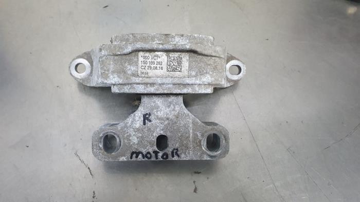 Used Engine mount Skoda Citigo 1.0 12V Price € 25,00 Margin scheme offered by De Witte Boerderij AutoMotive