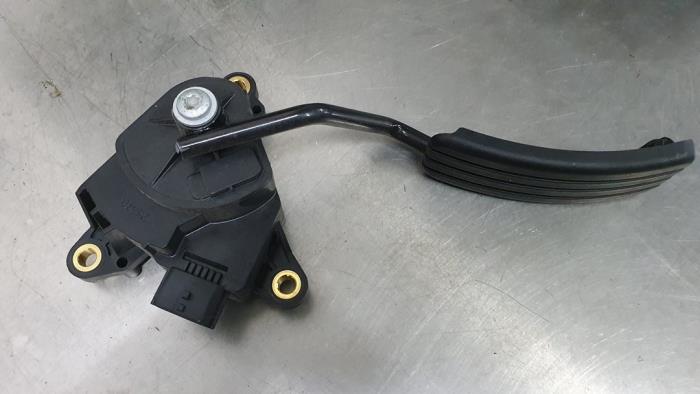 Begagnade Gaspedalsensor Mercedes Citan (415.6) 1.5 108 CDI Euro 6 Pris € 12,10 Inklusive moms erbjuds av De Witte Boerderij AutoMotive