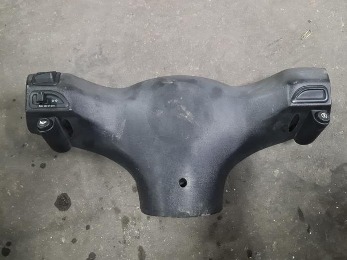 Usagé Divers Prix € 5,00 Règlement à la marge proposé par De Witte Boerderij AutoMotive