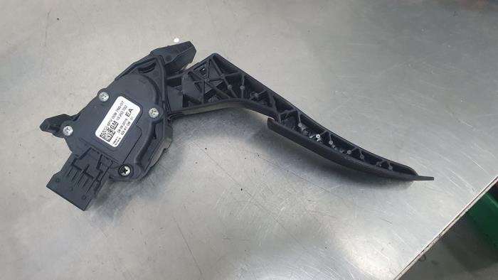 Gebrauchte Gaspedalposition Sensor Opel Astra J Sports Tourer (PD8/PE8/PF8) 1.6 CDTI 16V Preis € 10,00 Margenregelung angeboten von De Witte Boerderij AutoMotive