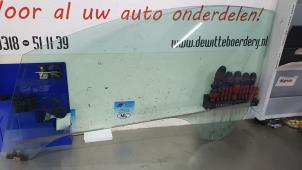 Gebrauchte Türscheibe 2-türig links Peugeot 307 CC (3B) 1.6 16V Preis € 50,00 Margenregelung angeboten von De Witte Boerderij B.V.