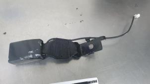 Used Rear seatbelt buckle, right BMW X6 (F16) M50d 3.0 24V Price € 20,00 Margin scheme offered by De Witte Boerderij B.V.