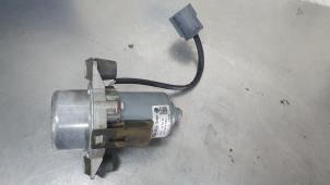Used Brake servo vacuum pump Opel Meriva 1.4 Turbo 16V ecoFLEX Price € 45,00 Margin scheme offered by De Witte Boerderij B.V.