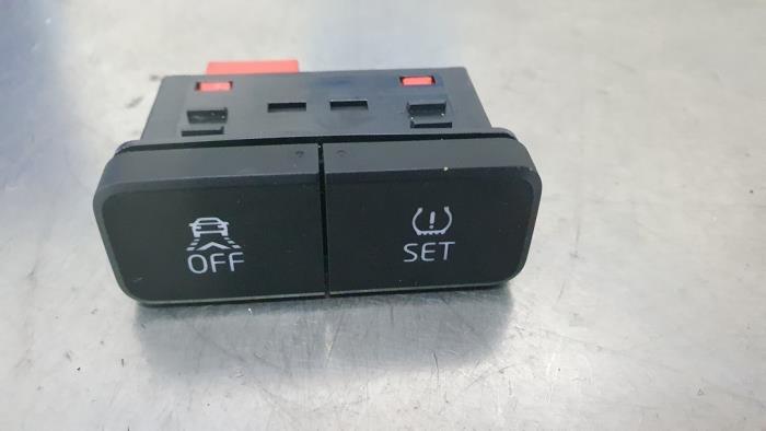 Pressure switch from a Volkswagen Up! (121) 1.0 12V 60 2016