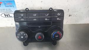 Used Climatronic panel Hyundai i30 (FD) 1.6 CVVT 16V Price € 65,00 Margin scheme offered by De Witte Boerderij B.V.