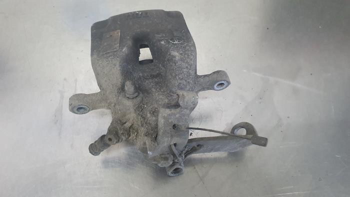 Rear brake calliper, right from a Toyota ProAce 2.0 D-4D 177 16V Worker 2019