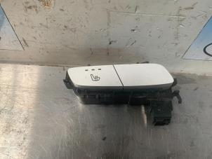 Used Seat heating switch Mercedes Vito (447.6) 2.2 114 CDI 16V Price € 20,00 Margin scheme offered by De Witte Boerderij B.V.