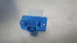 Used Heater resistor Kia Picanto (TA) 1.2 16V Price € 10,00 Margin scheme offered by De Witte Boerderij B.V.