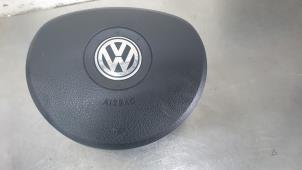 Używane Poduszka powietrzna lewa (kierownica) Volkswagen Golf V (1K1) 1.4 FSI 16V Cena € 25,00 Procedura marży oferowane przez De Witte Boerderij B.V.