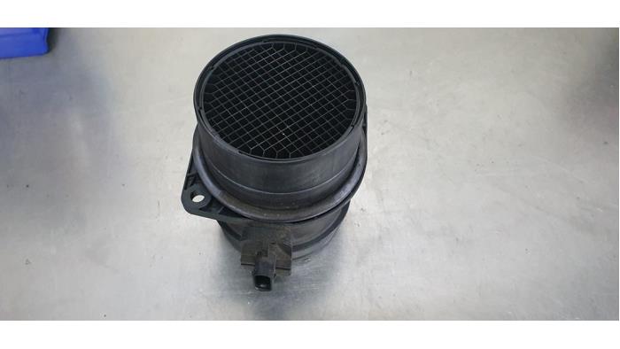 Luftmassenmesser Volkswagen Passat Variant (365), 2010 / 2015 2.0 TDI 16V 140, Kombi/o, Diesel, 1.968cc, 103kW (140pk), FWD, CFFB, 2010-08 / 2014-12 (Gebraucht)