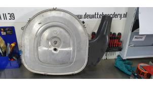 Gebrauchte Luftfiltergehäuse Mercedes 260SE-600SEL Preis € 75,00 Margenregelung angeboten von De Witte Boerderij B.V.
