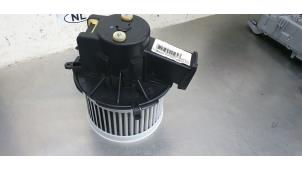 Used Heating and ventilation fan motor Fiat 500 (312) 1.2 69 Price € 25,00 Margin scheme offered by De Witte Boerderij B.V.