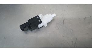 Used Brake light switch Fiat 500 (312) 1.2 69 Price € 10,00 Margin scheme offered by De Witte Boerderij B.V.