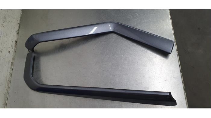 Dashboard decoration strip from a Volkswagen Polo VI (AW1) 2.0 GTI Turbo 16V 2019