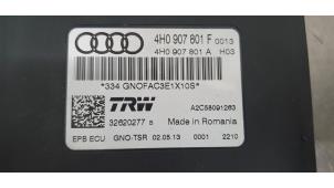 Usados Módulo de freno de mano Audi S8 (D4) 4.0 V8 TFSI 32V Precio € 50,00 Norma de margen ofrecido por De Witte Boerderij B.V.