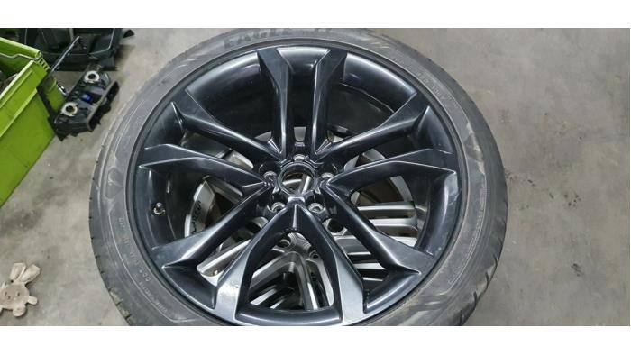 Używane Obrecz Audi S8 (D4) 4.0 V8 TFSI 32V Cena € 150,00 Procedura marży oferowane przez De Witte Boerderij AutoMotive