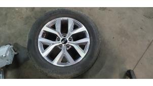 Used Wheel + tyre Kia Sportage (SL) 1.6 GDI 16V 4x2 Price € 200,00 Margin scheme offered by De Witte Boerderij B.V.