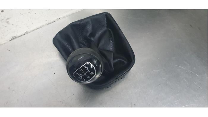 Gear stick cover from a Volkswagen Up! (121) 1.0 12V 60 2018