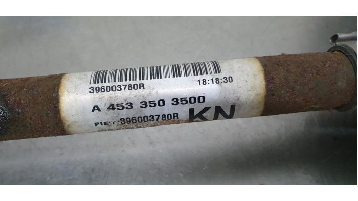 Drive shaft, rear left from a Renault Twingo III (AH) 1.0 SCe 70 12V 2016