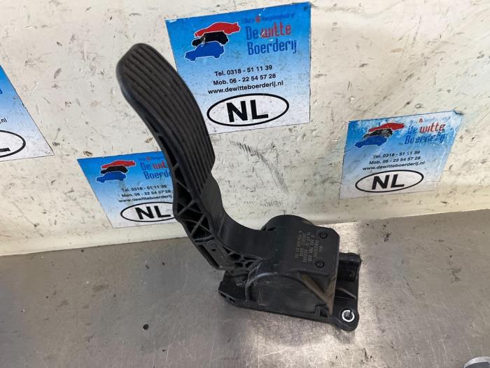 Begagnade Gaspedalsensor Mercedes Sprinter 3,5t (906.63) 313 CDI 16V Pris € 10,00 Marginaltabell erbjuds av De Witte Boerderij AutoMotive