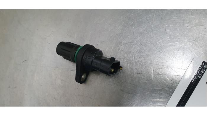 Begagnade Vevaxelsensor Citroen C1 1.0 12V VVT-i Pris € 15,00 Marginaltabell erbjuds av De Witte Boerderij AutoMotive