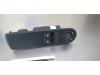 Electric window switch from a Renault Clio IV Estate/Grandtour (7R) 1.5 Energy dCi 90 FAP 2015