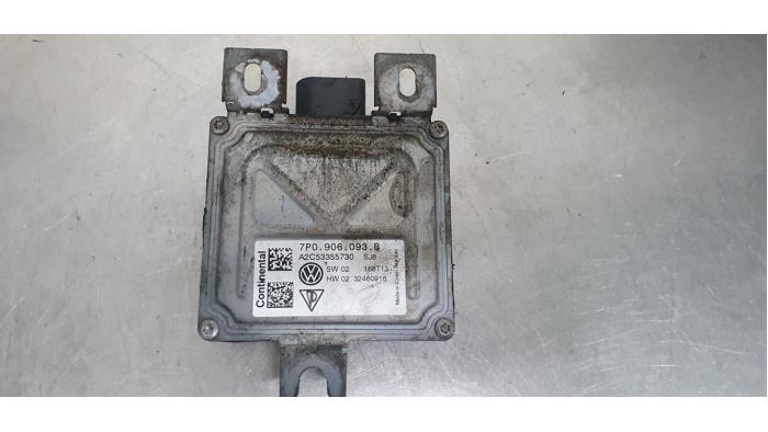Usagé Module pompe carburant Porsche Cayenne II (92A) 3.0 D V6 24V Prix € 35,00 Règlement à la marge proposé par De Witte Boerderij AutoMotive