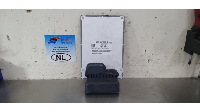 Used Computer height control Volkswagen Golf VII (AUA) 2.0 R 4Motion 16V Price € 50,00 Margin scheme offered by De Witte Boerderij AutoMotive