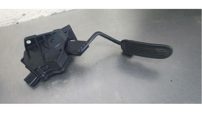 Begagnade Gaspedalsensor Lexus IS (E2) 250 2.5 V6 24V Pris € 10,00 Marginaltabell erbjuds av De Witte Boerderij AutoMotive