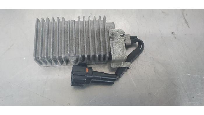 Usagé Module pompe carburant Lexus IS (E2) 250 2.5 V6 24V Prix € 45,00 Règlement à la marge proposé par De Witte Boerderij AutoMotive