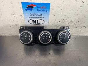 Usados Panel de control de calefacción Nissan Murano (Z50) 3.5 V6 24V 4x4 Precio € 35,00 Norma de margen ofrecido por De Witte Boerderij B.V.