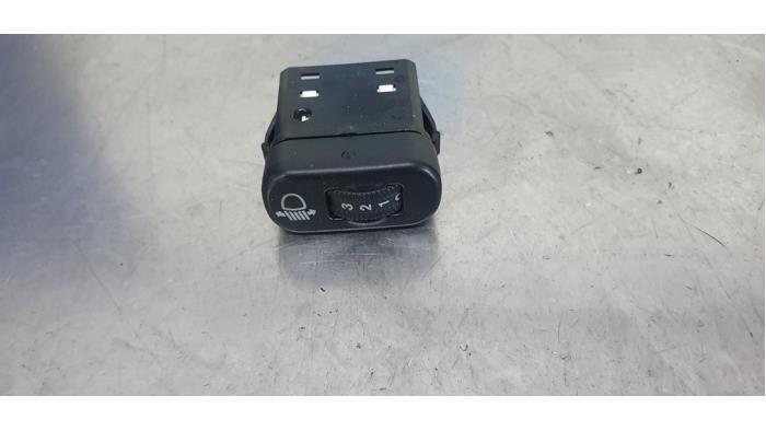 AIH headlight switch from a Mercedes-Benz Sprinter 3t (906.61) 213 CDI 16V 2008