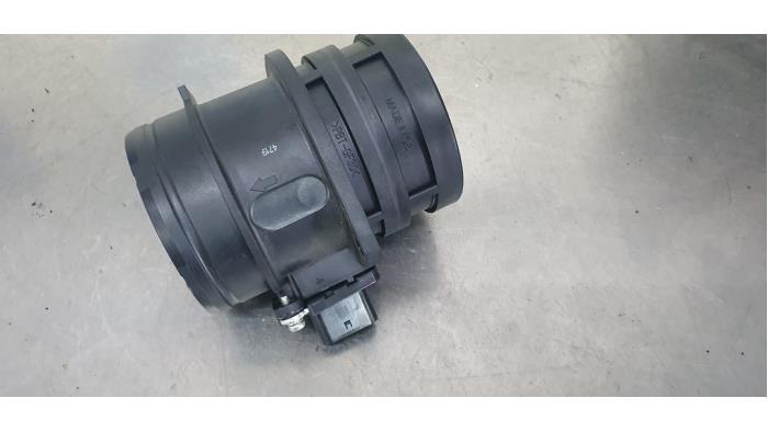 Gebrauchte Luftmassenmesser Audi Q3 (8UB/8UG) 2.0 16V TFSI 200 Preis € 25,00 Margenregelung angeboten von De Witte Boerderij AutoMotive