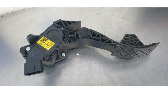 Begagnade Gaspedalsensor Volkswagen Polo V (6R) 1.4 TDI DPF BlueMotion technology Pris € 10,00 Marginaltabell erbjuds av De Witte Boerderij AutoMotive