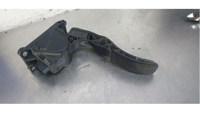 Begagnade Gaspedalsensor Volkswagen Crafter 2.0 TDI 16V Pris € 10,00 Marginaltabell erbjuds av De Witte Boerderij AutoMotive
