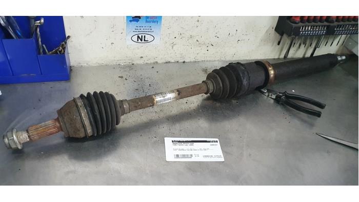 Front drive shaft, right from a Ford Fiesta 6 (JA8) 1.25 16V 2009