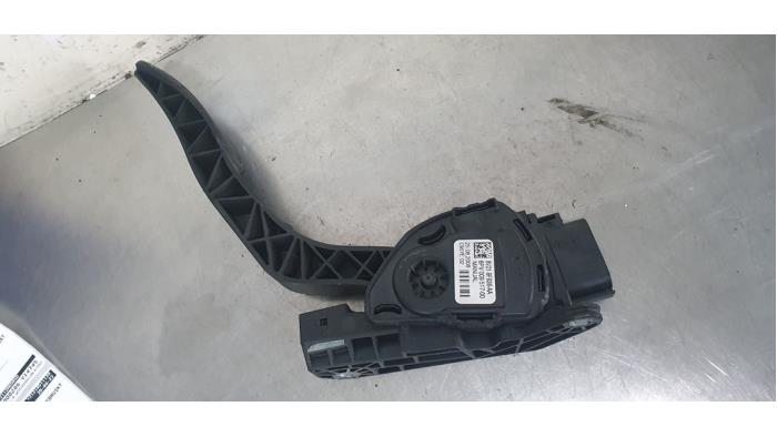Begagnade Gaspedalsensor Ford Fiesta 6 (JA8) 1.25 16V Pris € 9,95 Marginaltabell erbjuds av De Witte Boerderij AutoMotive