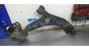Used Front wishbone, right Ford Focus 3 1.6 Ti-VCT 16V 105 Price € 25,00 Margin scheme offered by De Witte Boerderij B.V.