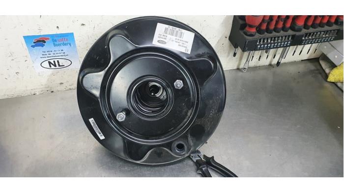 Usagé Servo frein Ford Fiesta 7 Prix € 25,00 Règlement à la marge proposé par De Witte Boerderij AutoMotive