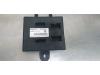 Central door locking module from a Renault Clio IV (5R) 1.5 Energy dCi 90 FAP 2014