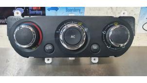 Used Heater control panel Renault Clio IV (5R) 1.5 Energy dCi 90 FAP Price € 25,00 Margin scheme offered by De Witte Boerderij B.V.