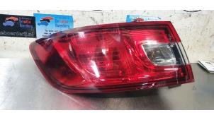Used Taillight, left Renault Clio IV (5R) 1.5 Energy dCi 90 FAP Price € 35,00 Margin scheme offered by De Witte Boerderij B.V.