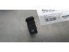Seat Leon (5FB) 2.0 TDI Ecomotive 16V Commutateur vitre électrique