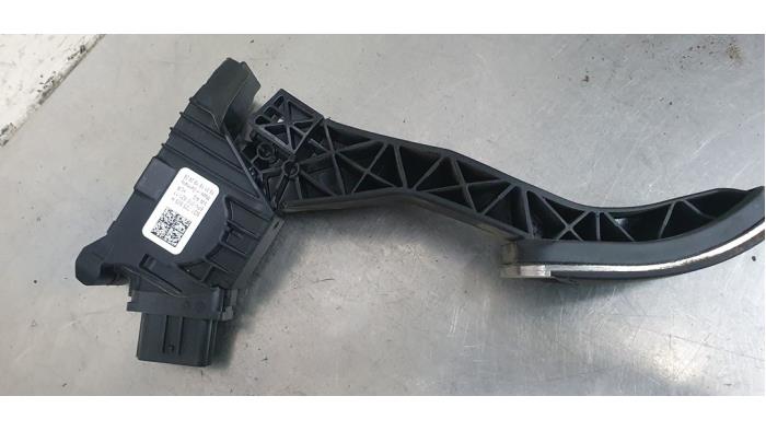 Begagnade Gaspedalsensor Seat Leon (5FB) 2.0 TDI Ecomotive 16V Pris € 10,00 Marginaltabell erbjuds av De Witte Boerderij AutoMotive