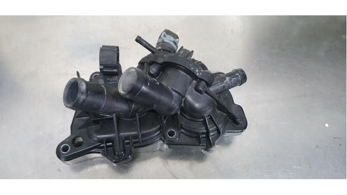 Begagnade Termostathus Volkswagen Golf VII (AUA) 1.2 TSI 16V Pris € 75,00 Marginaltabell erbjuds av De Witte Boerderij AutoMotive