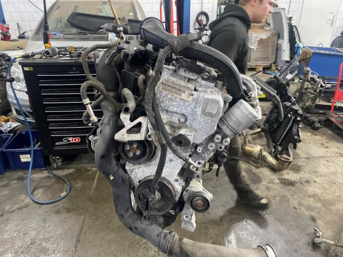 Motor van een Volkswagen Passat Variant (3C5) 1.4 TSI 16V EcoFuel 2009