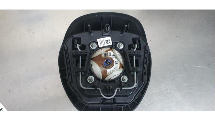Left airbag (steering wheel) from a Renault Clio IV (5R) 0.9 Energy TCE 90 12V 2016