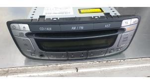 Gebrauchte Radio CD Spieler Peugeot 107 1.0 12V Preis € 45,00 Margenregelung angeboten von De Witte Boerderij B.V.